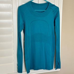 lululemon Swiftly Tech Long Sleeve size 8